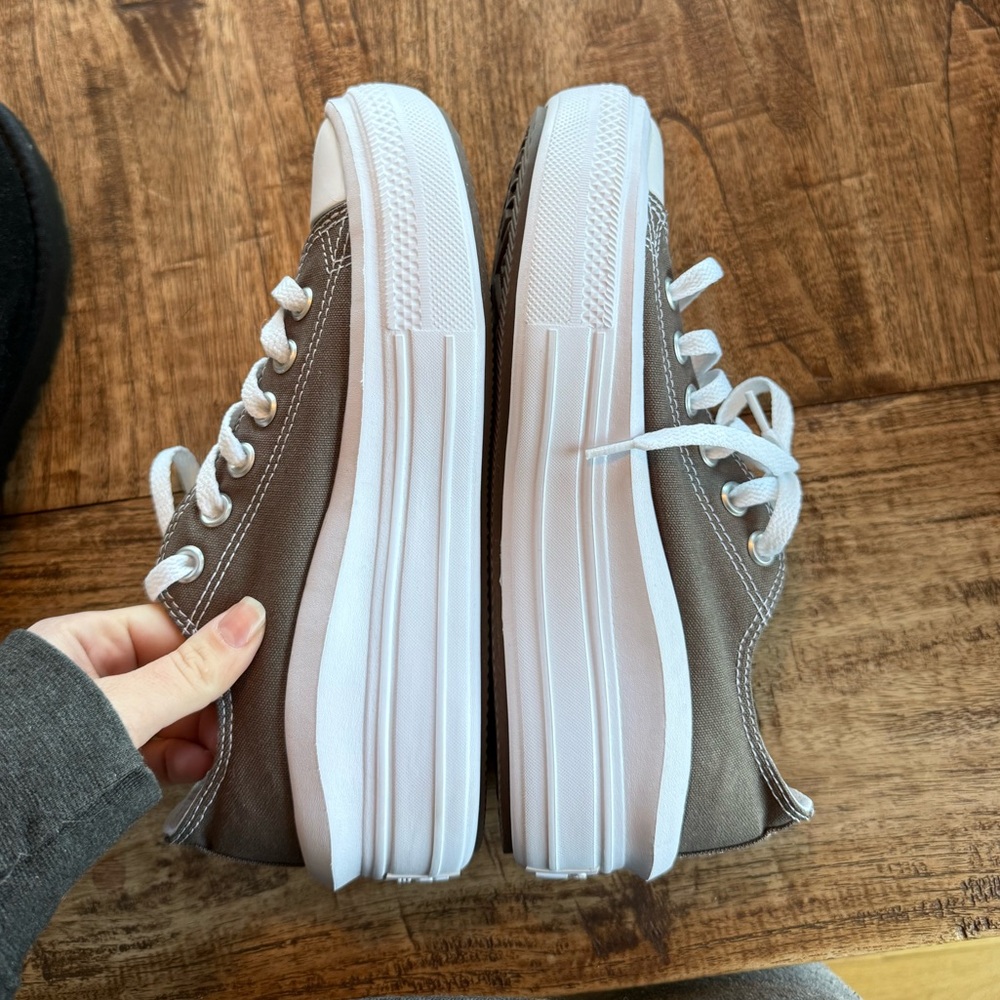 Brand New Custom Chuck Taylor All Star Move Platform - Picture 4 of 5